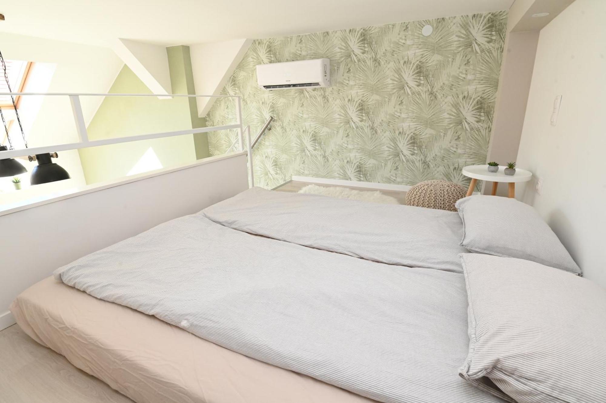 Palms Apartments Budapest Room photo